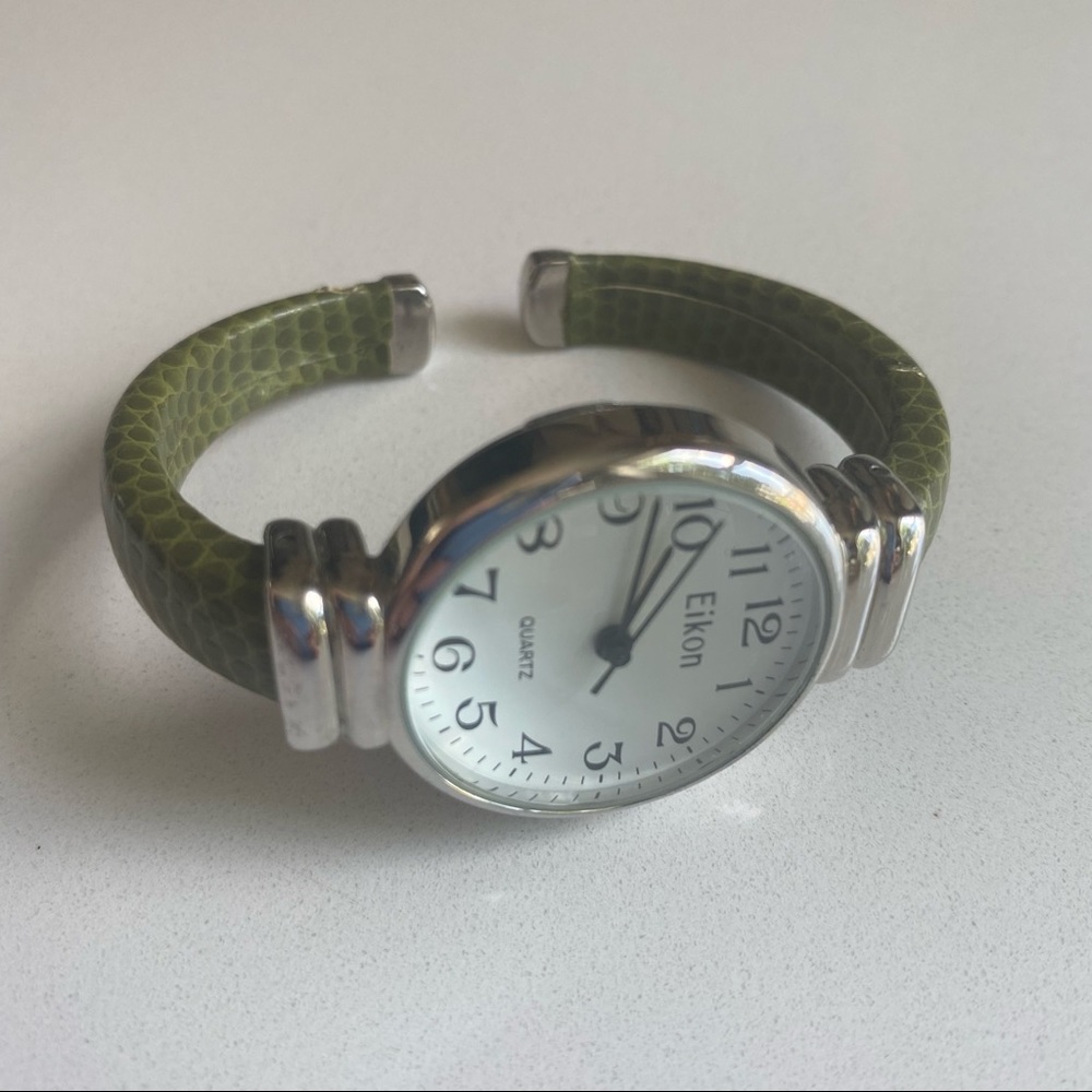 Winona Green Watch